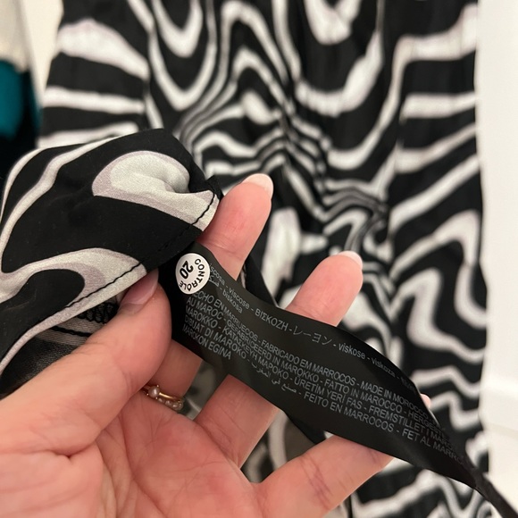 NWT Zara The Safia Dress in Abstract Zebra Print - Picture 5 of 7